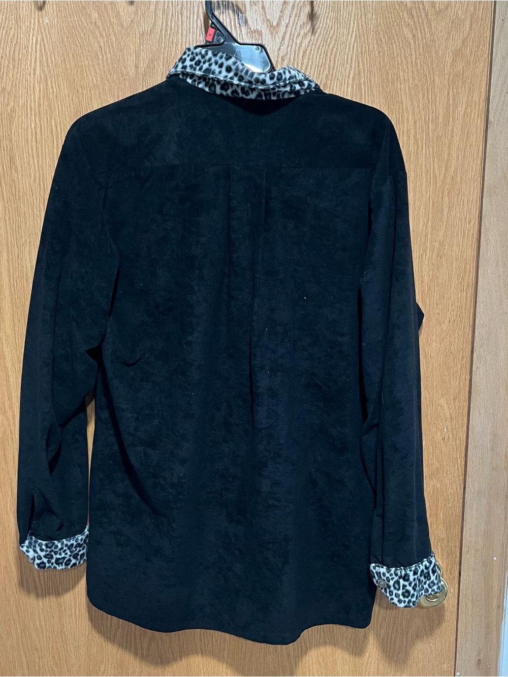 Black Jacket with Leopard-Print Collar - Picture 2 of 5